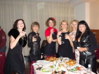 2009 г. Вечірка «Одного разу в Америці». З красунями-клієнтками